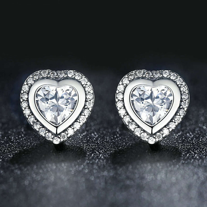Heart Diamond Cubic Stud Earring - 7Stones